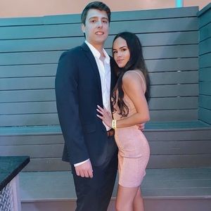 Meet your Posher, Crystal